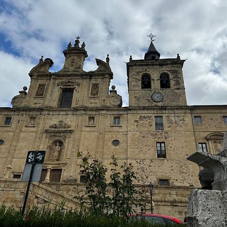Casa Sapita Villa Villafranca Del Bierzo Exterior foto